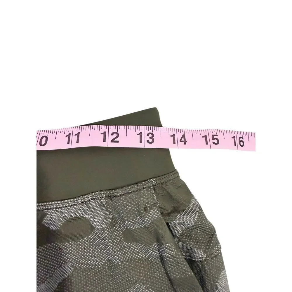 Lululemon T.H.E. Short 7” *Linerless Size Small Camo Athletic Performance